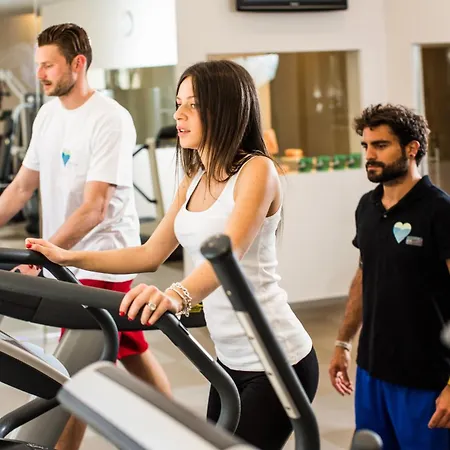 カザーリ ホテル